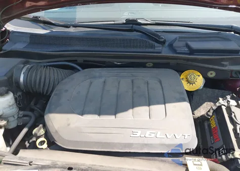 2018 Dodge Grand Caravan Gt из США, поврежденный, VIN 2C4RDGEG8JR282440